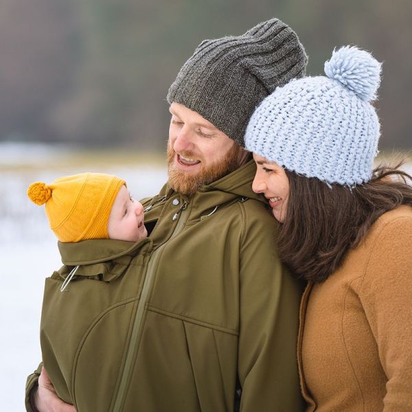 Wat trek ik mijn baby aan onder de draagjas?